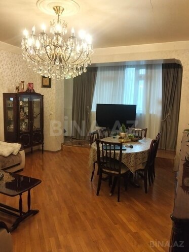 Satılır 2 otaqlı köhnə tikili 81 m², Elmlər Akademiyası m., photo 3 from 18