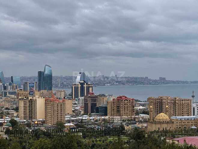 Satılır 2 otaqlı köhnə tikili 81 m², Elmlər Akademiyası m., photo 1 from 18
