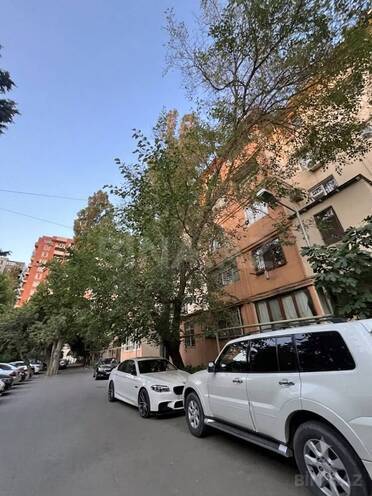 Satılır 2 otaqlı köhnə tikili 60 m², Nəriman Nərimanov m., photo 11 from 12
