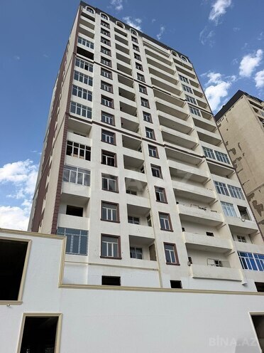 Продаётся 3-комн. новостройка 99.5 м², пос. Бинагади, photo 1 from 11