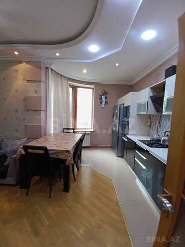 Сдается 3-комн. новостройка 160 м², м. Сахил, photo 6 from 16