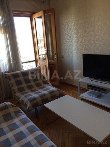 Satılır 1 otaqlı köhnə tikili 38 m², İçəri Şəhər m., photo 7 from 12