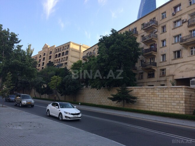 Satılır 1 otaqlı köhnə tikili 38 m², İçəri Şəhər m., photo 1 from 12