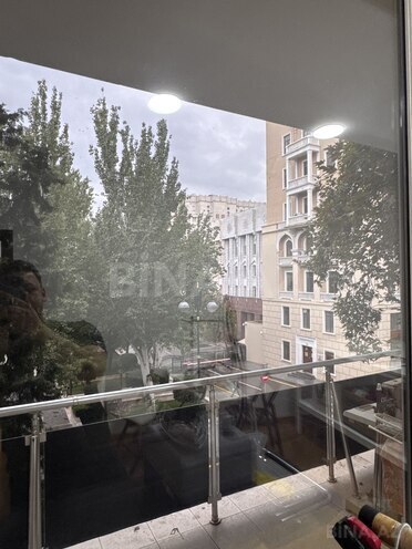 Сдается 3-комн. новостройка 100 м², м. Ичеришехер, photo 30 from 31