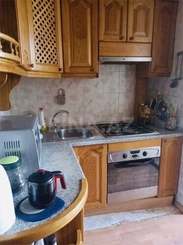 Satılır 3 otaqlı köhnə tikili 75 m², Yasamal r., photo 6 from 9