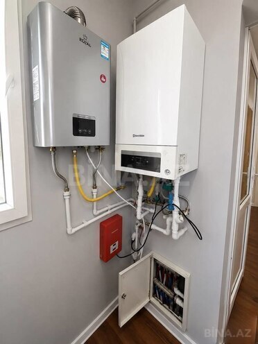 Продается 3-комн. вторичка 70 м², м. Ази Асланов, photo 11 from 14