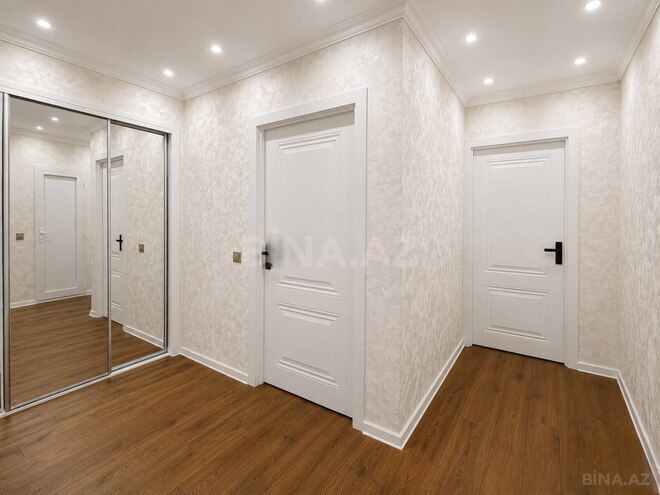 Продается 3-комн. вторичка 70 м², м. Ази Асланов, photo 7 from 14