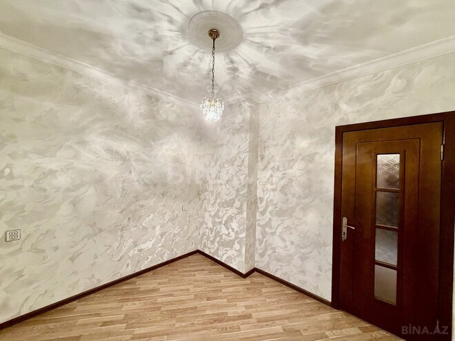 Продается 3-комн. вторичка 65 м², м. Халглар Достлугу, photo 13 from 23