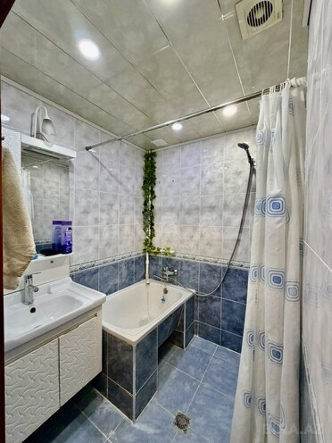 Продается 3-комн. вторичка 65 м², м. Халглар Достлугу, photo 19 from 23
