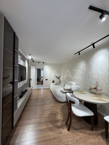 Сдаётся 2-комн. вторичка 60 м², м. Элмляр Академиясы, photo 3 from 14