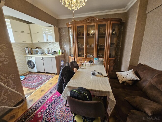 Продаётся 2-комн. вторичка 63 м², м. Иншаатчылар, photo 9 from 18