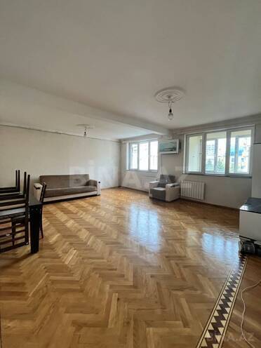 Сдается 4-комн. вторичка 85 м², м. Азадлыг проспекти, photo 1 from 19