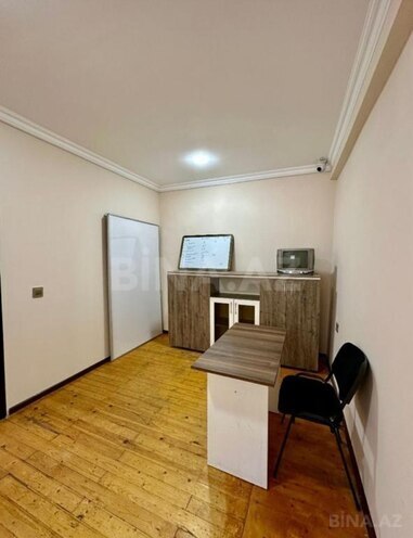 İcarəyə verilir 4 otaqlı köhnə tikili 150 m², İçəri Şəhər m., photo 23 from 32