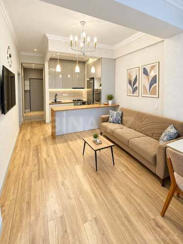 Сдается 2-комн. новостройка 60 м², м. 28 мая, photo 1 from 14