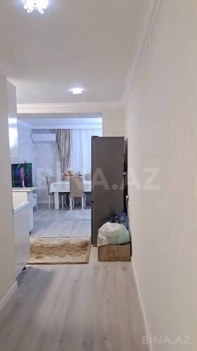 Продаётся 2-комн. вторичка 40 м², м. Ази Асланов, photo 1 from 10