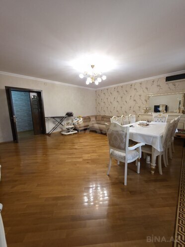 Satılır 4 otaqlı köhnə tikili 120 m², Bakıxanov q., photo 5 from 32