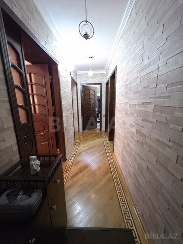 Satılır 4 otaqlı köhnə tikili 120 m², Bakıxanov q., photo 8 from 32