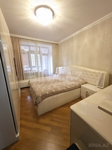 Satılır 4 otaqlı köhnə tikili 120 m², Bakıxanov q., photo 14 from 32
