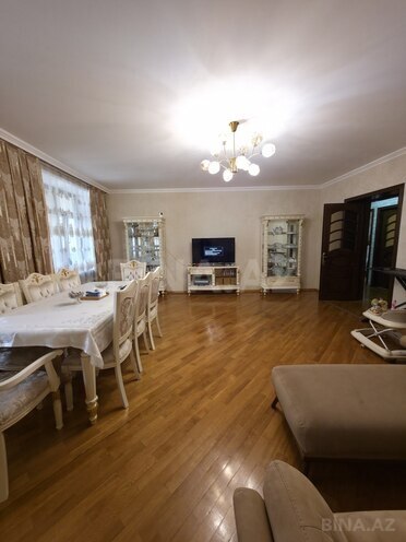 Satılır 4 otaqlı köhnə tikili 120 m², Bakıxanov q., photo 4 from 32