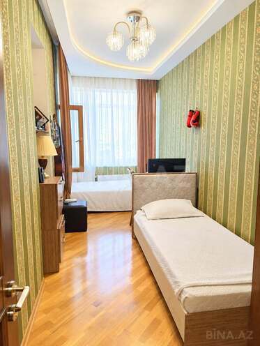 Продаётся 3-комн. новостройка 95 м², м. Элмляр Академиясы, photo 7 from 11