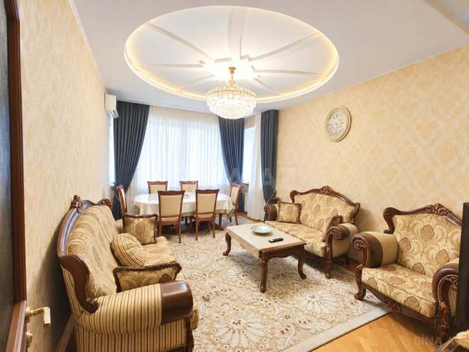 Продаётся 3-комн. новостройка 95 м², м. Элмляр Академиясы, photo 1 from 11