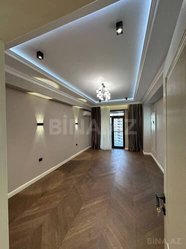 Продается 2-комн. новостройка 83 м², м. Элмляр Академиясы, photo 1 from 14