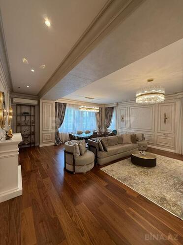 Satılır 4 otaqlı yeni tikili 211 m², Şah İsmayıl Xətai m., photo 1 from 31