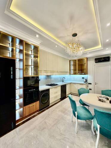 Satılır 4 otaqlı yeni tikili 207 m², 28 May m., photo 12 from 31