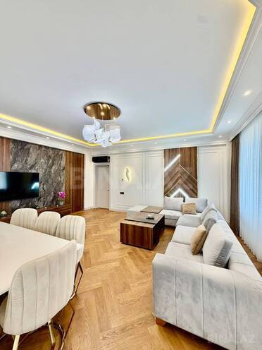 Satılır 4 otaqlı yeni tikili 207 m², 28 May m., photo 10 from 31