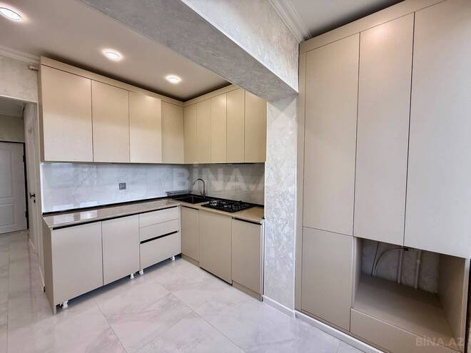 Satılır 2 otaqlı köhnə tikili 65 m², Xalqlar Dostluğu m., photo 10 from 16
