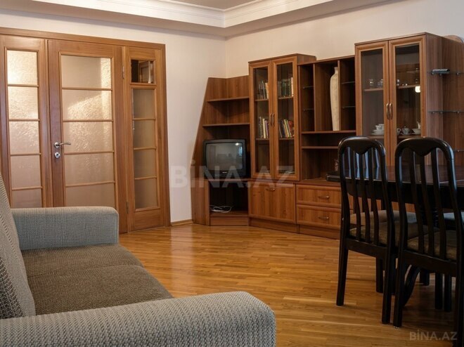 Satılır 4 otaqlı köhnə tikili 102 m², Nərimanov r., photo 3 from 16