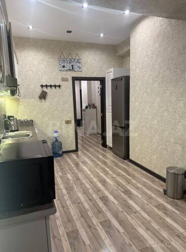 Продаётся 2-комн. новостройка 92 м², м. Элмляр Академиясы, photo 6 from 9