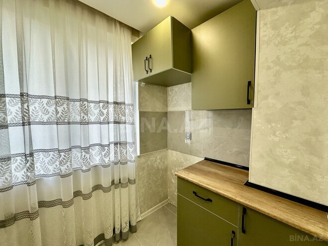 Продаётся 2-комн. вторичка 40 м², м. Кара Караев, photo 9 from 13