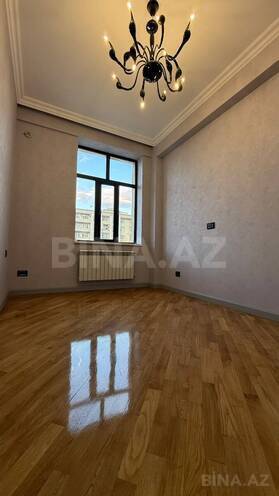 Satılır 4 otaqlı yeni tikili 133 m², İnşaatçılar m., photo 28 from 31