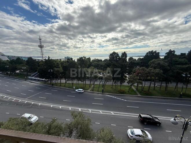 Продаётся 4-комн. вторичка 160 м², м. Сахил, photo 3 from 31