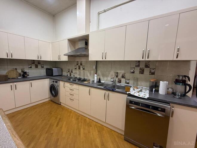 Продаётся 4-комн. вторичка 160 м², м. Сахил, photo 25 from 31