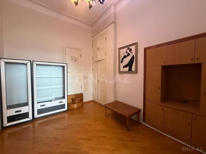 Продаётся 4-комн. вторичка 160 м², м. Сахил, photo 12 from 31