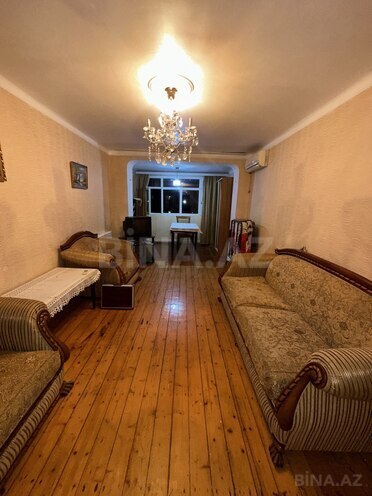 Сдаётся 3-комн. вторичка 90 м², м. Гянджлик, photo 1 from 10
