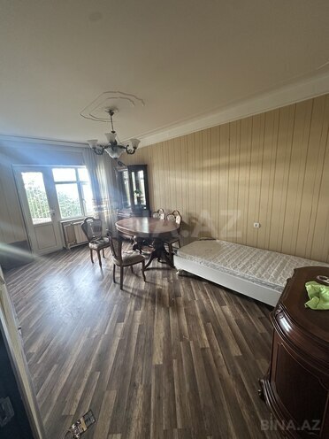 Продаётся 2-комн. вторичка 60 м², м. Ази Асланов, photo 3 from 12