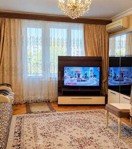 Satılır 3 otaqlı köhnə tikili 82 m², Nizami m., photo 3 from 7
