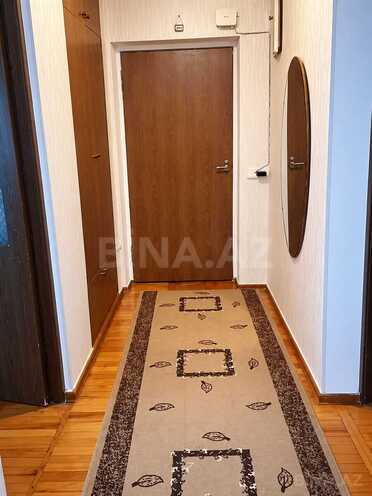 Satılır 3 otaqlı köhnə tikili 82 m², Nizami m., photo 1 from 7