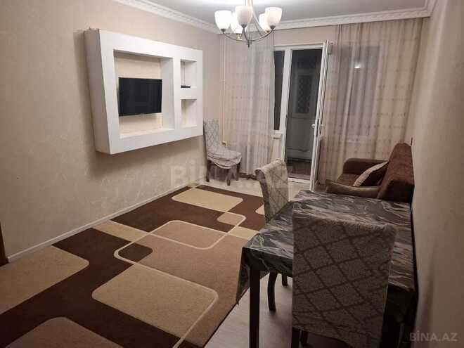 Продаётся 2-комн. вторичка 60 м², м. Халглар Достлугу, photo 1 from 12