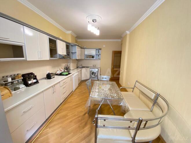 İcarəyə verilir 3 otaqlı yeni tikili 130 m², İnşaatçılar m., photo 7 from 19