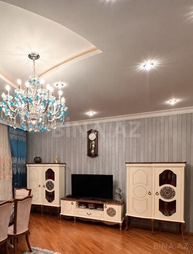 Сдается 3-комн. вторичка 171 м², м. Шах Исмаил Хатаи, photo 9 from 18
