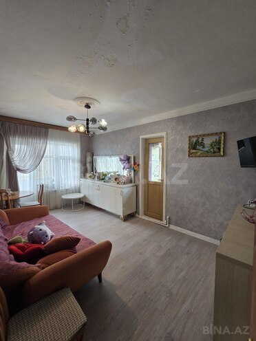 Продается 2-комн. вторичка 60 м², Хатаинский р., photo 1 from 12