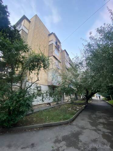 Satılır 2 otaqlı köhnə tikili 48 m², Əhmədli m., photo 1 from 13