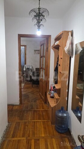 Satılır 2 otaqlı köhnə tikili 60 m², Hövsan q., photo 8 from 19
