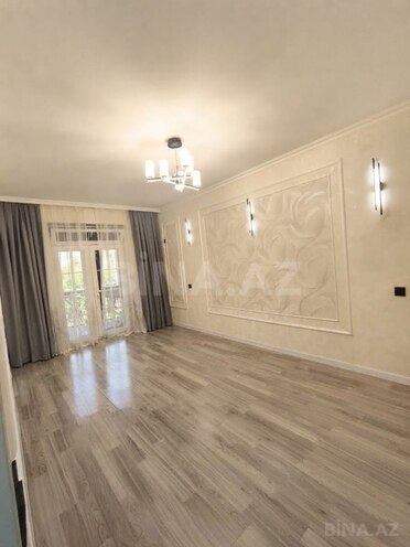 Satılır 3 otaqlı köhnə tikili 65 m², Xalqlar Dostluğu m., photo 4 from 10