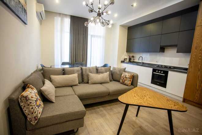 İcarəyə verilir 2 otaqlı yeni tikili 100 m², 28 May m., photo 1 from 27