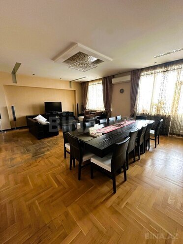 Сдаётся 3-комн. новостройка 180 м², м. Низами, photo 5 from 19